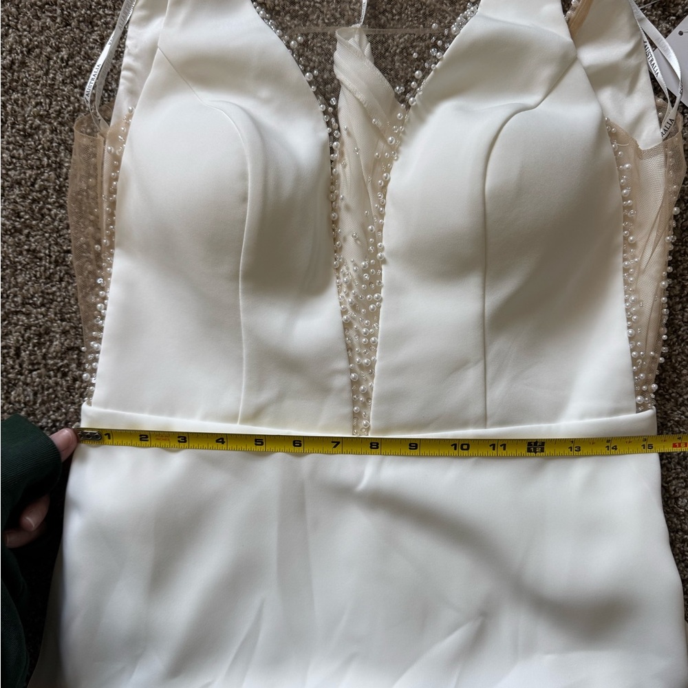 Essense of Australia | Wedding Dress - Picture 6 of 11